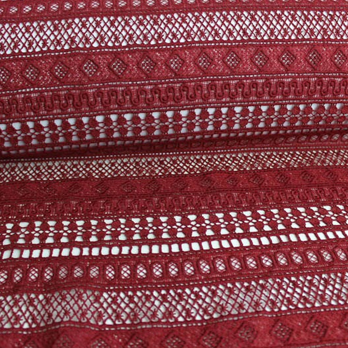 663-LACE 100% POLY CHEMICAL