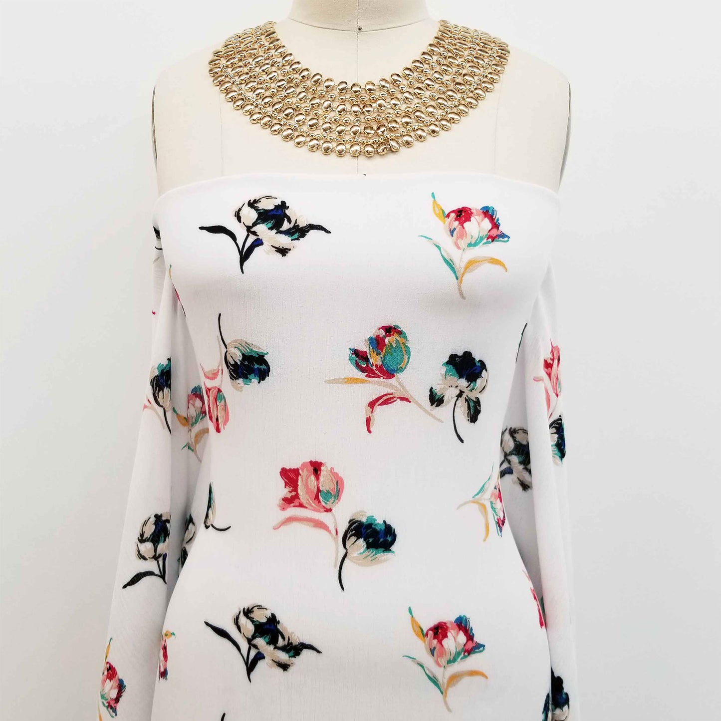 DP-10006-636-OFFWHITE-CORAL-PRINTED-CREPON-100%-RAYON-CREPON