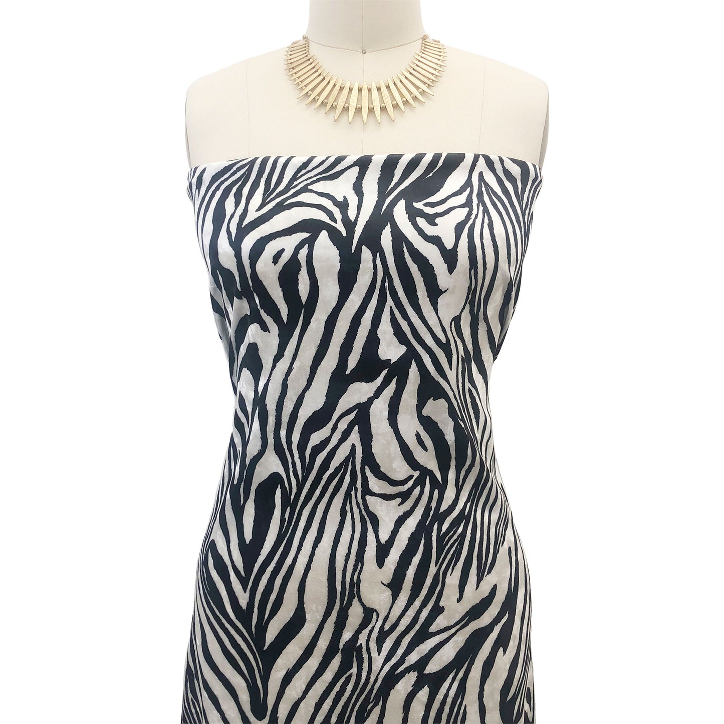 DP-1145-713-BLACK-IVORY - PRINTED ICE VELVET 95% POLY 5% SPANDEX