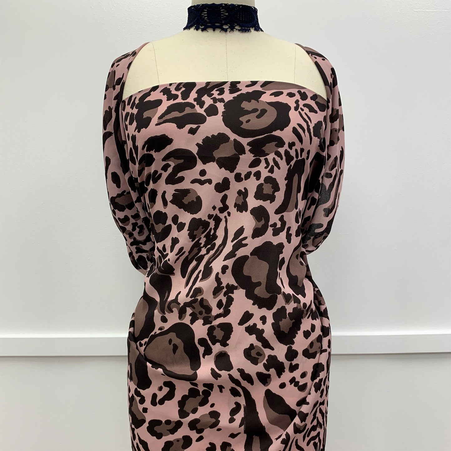 P-1073-504-PALE-MAUVE-ROSE-BROWN - PRINTED WOOL DOBBY 100% POLYESTER