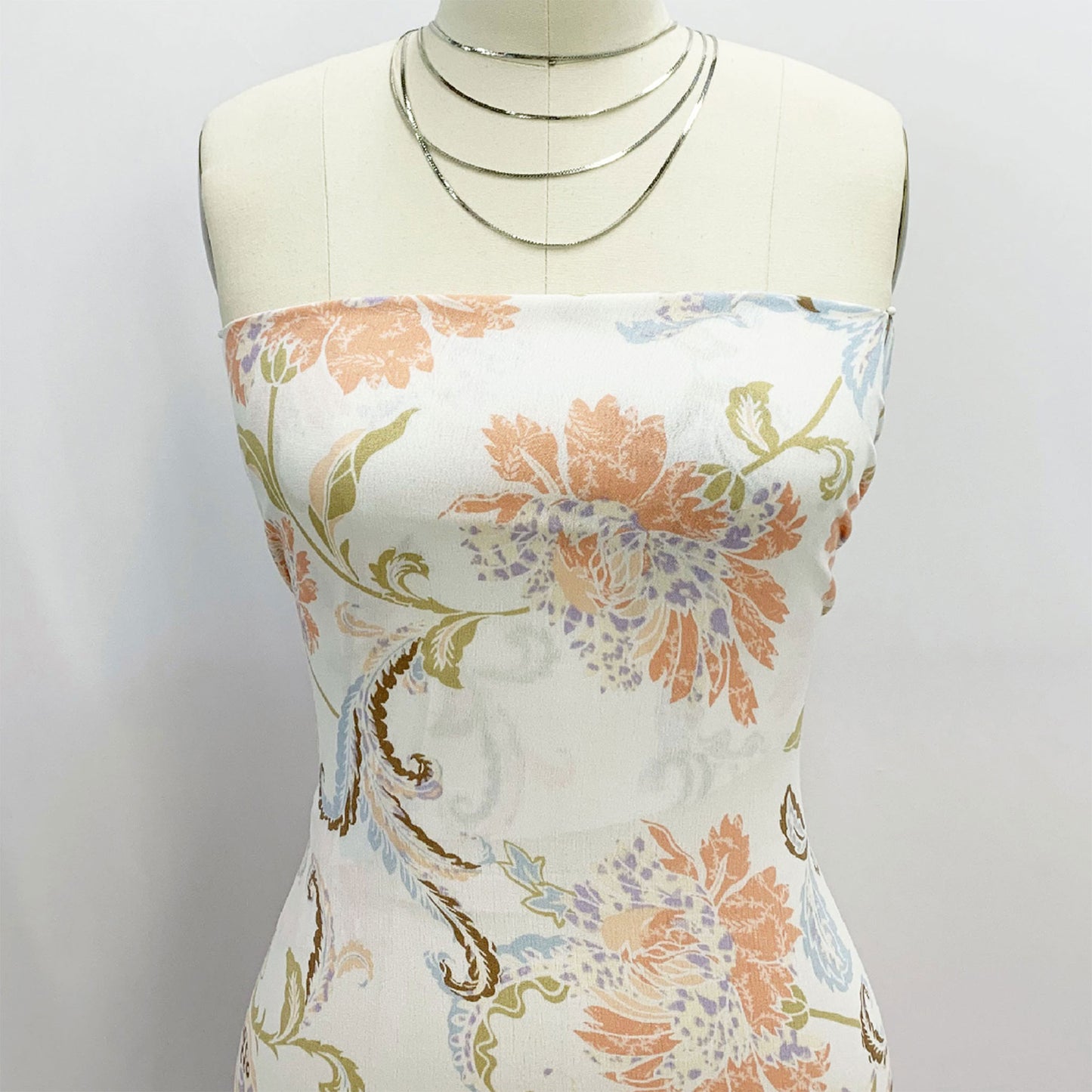 P-1800-636-OFFWHITE-PEACH-PRINTED-CREPON-100%-RAYON-CREPON