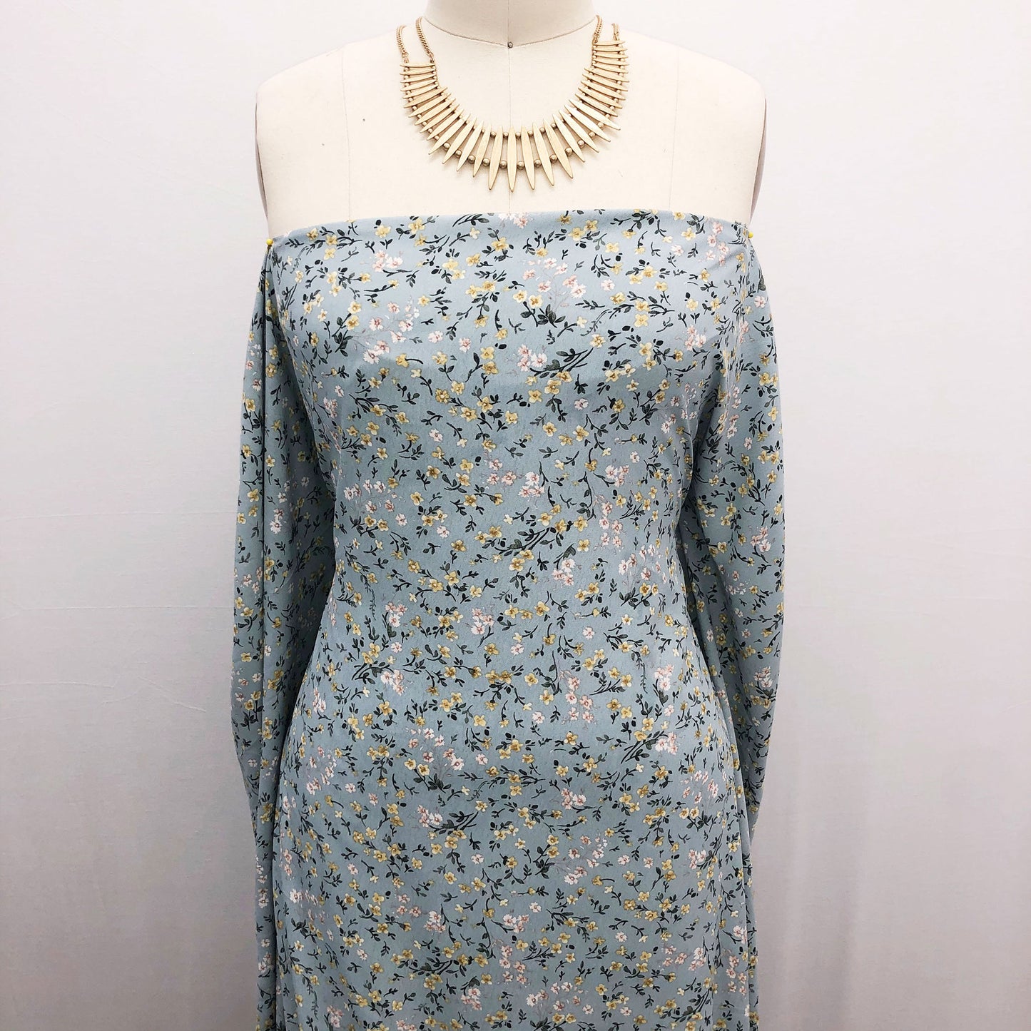 P-2584-754-MISTY-BLUE-BANANA - PRINTED POLY MOROCCAN 100% POLY