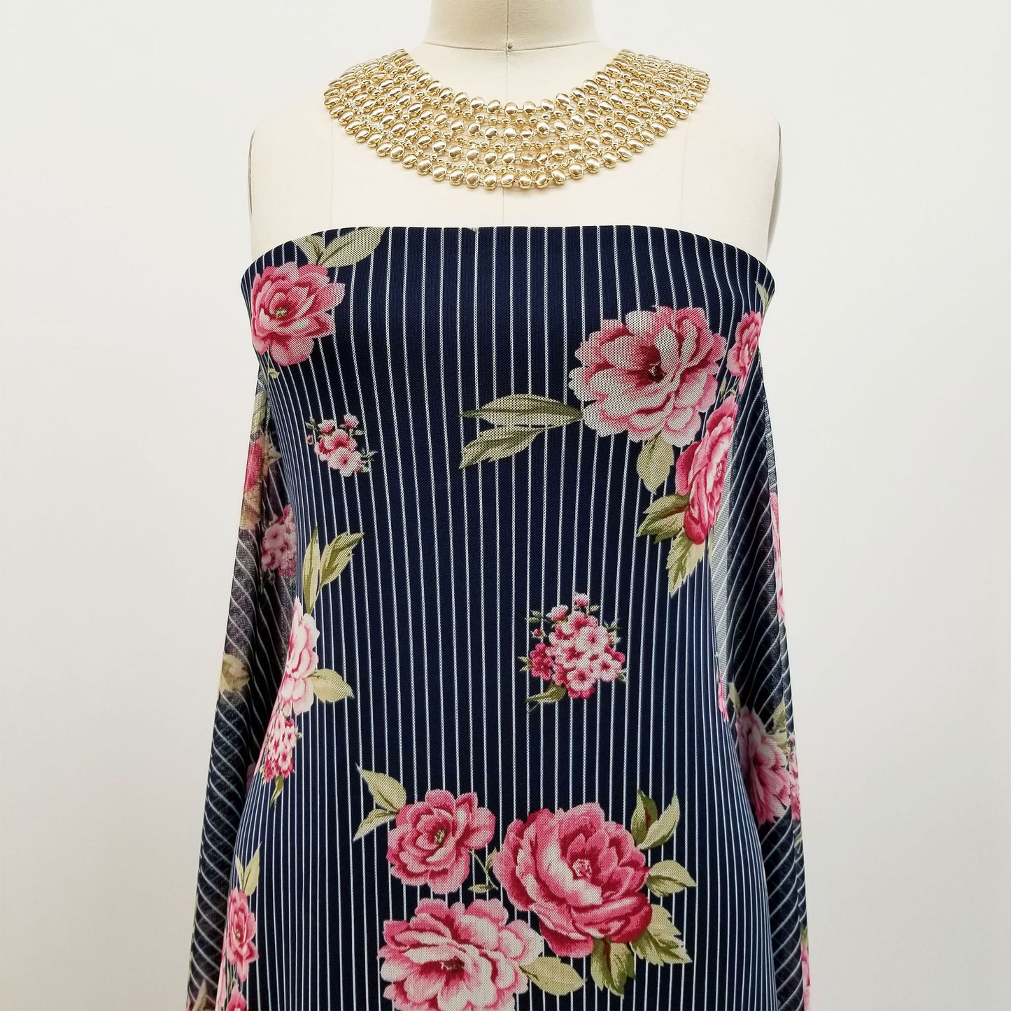 P-339-453-NAVY-FUCHSIA - PRINTED POLY POWER MESH 92%POLY 8%SPANDEX