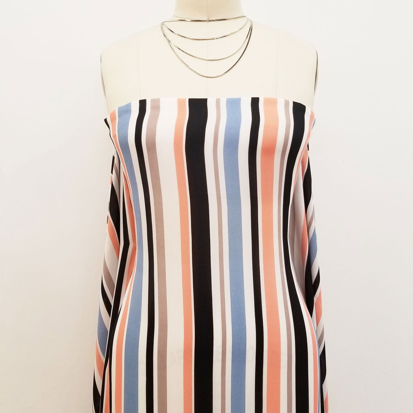 P-419-504-BLACK-DENIM - PRINTED WOOL DOBBY 100% POLYESTER