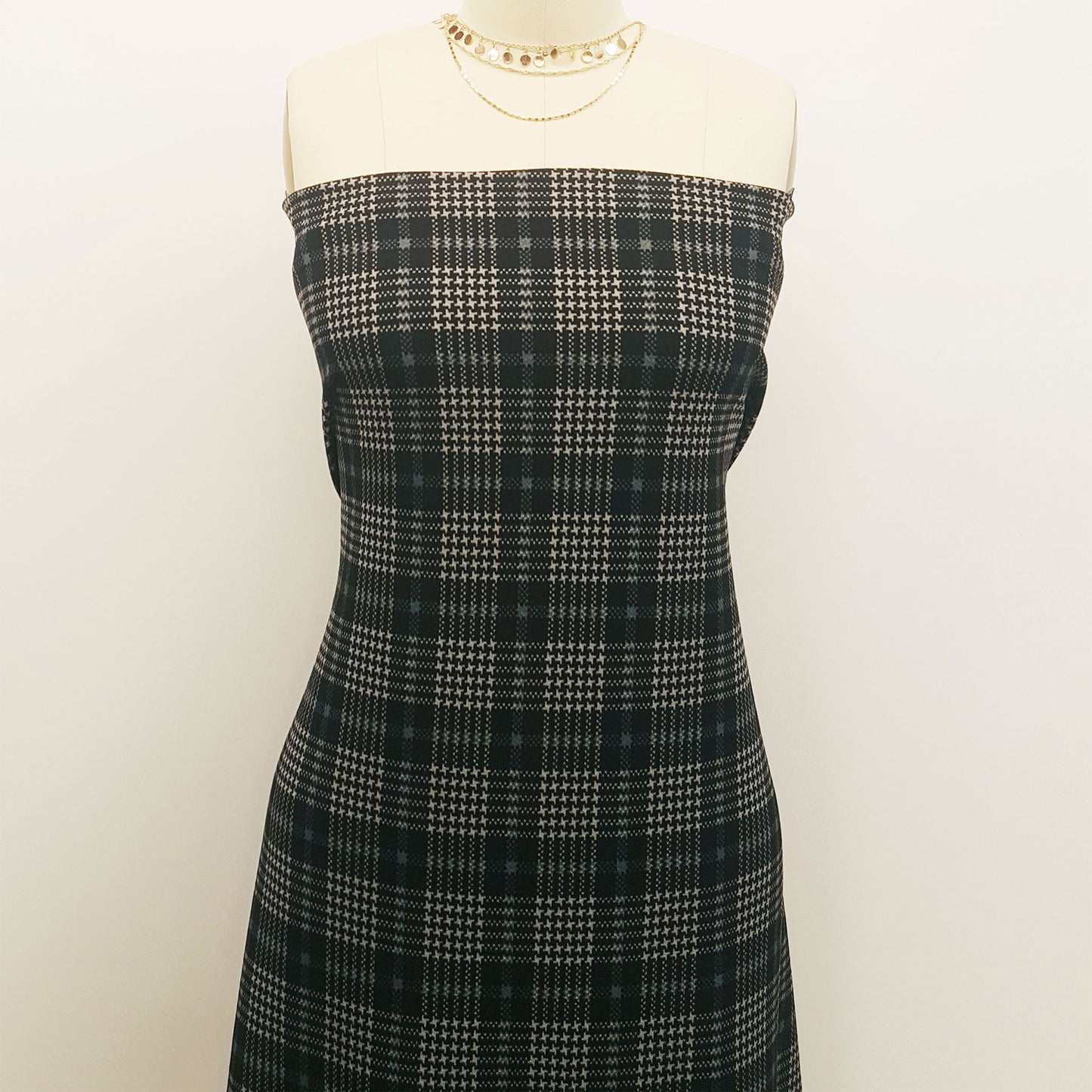 P-548-481-BLACK-GREY - PRINTED LIVERPOOL 94% POLY 6% SPANDEX