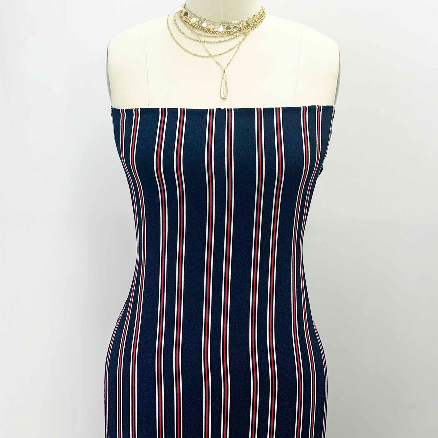 P-571-586-NAVY-RED - PRINTED CREPE CHIFFON 97% POLY 3% SPANDEX