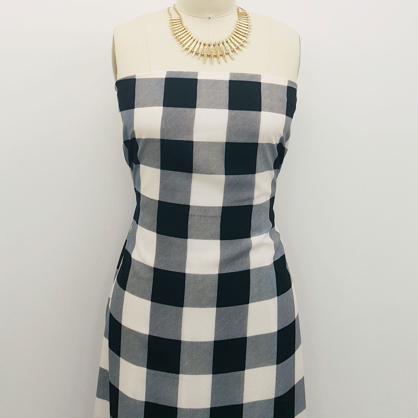 P-676-734-OFFWHITE-BLACK - PRINT WOOL PEACH 100% POLYESTER