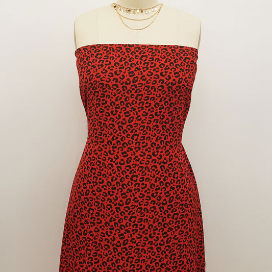 P-902-586-RED-BLACK - PRINTED CREPE CHIFFON 97% POLY 3% SPANDEX