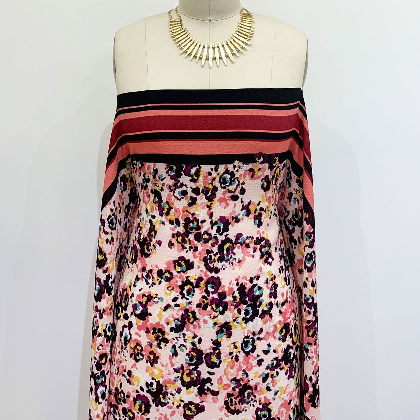 PD-797-586-PALE-PINK-DUSTY-JADE - DOUBLE BORDER. CREPE CHIFFON 97% POLY 3% SPANDEX