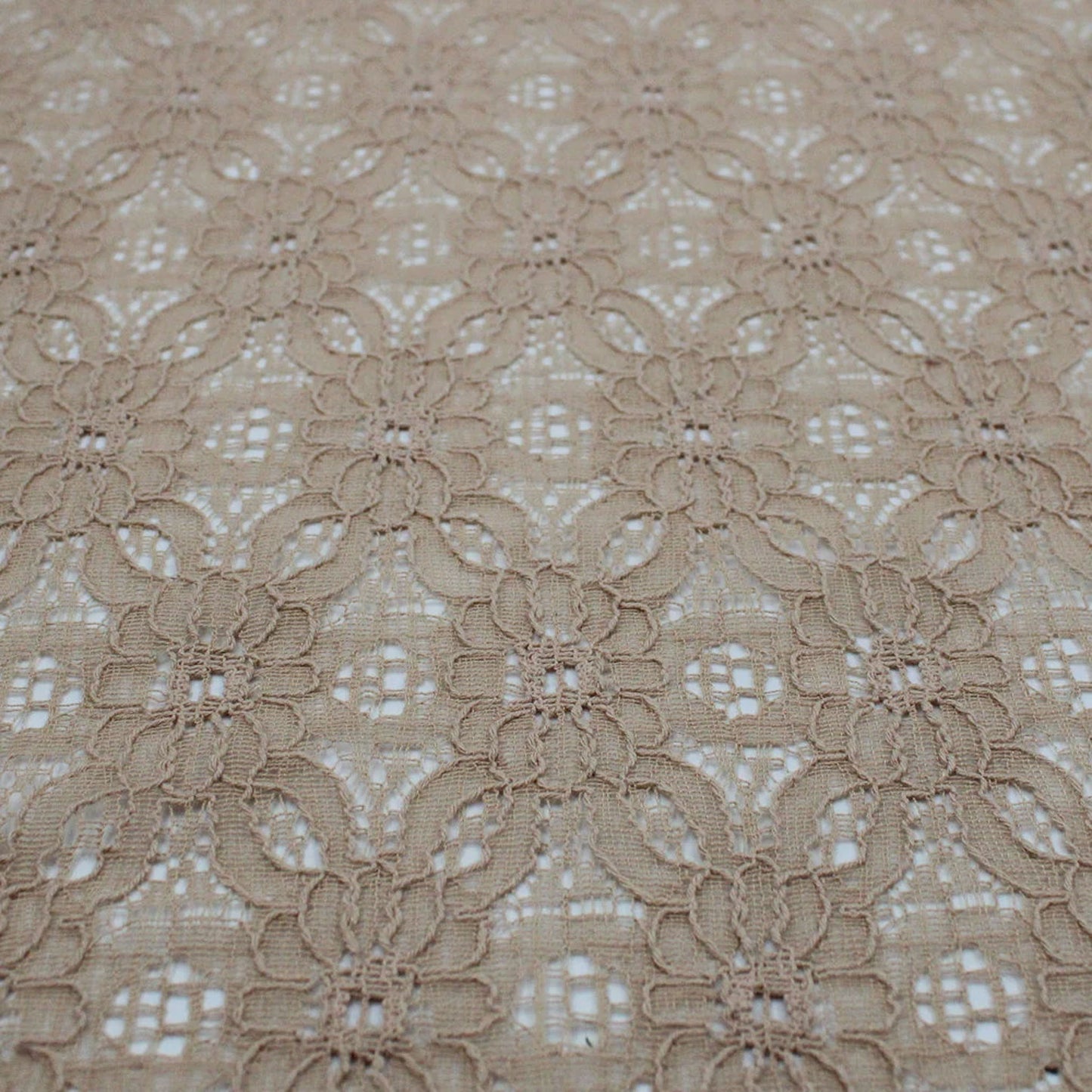 199-LACE 25% NYLON 75% COTTON