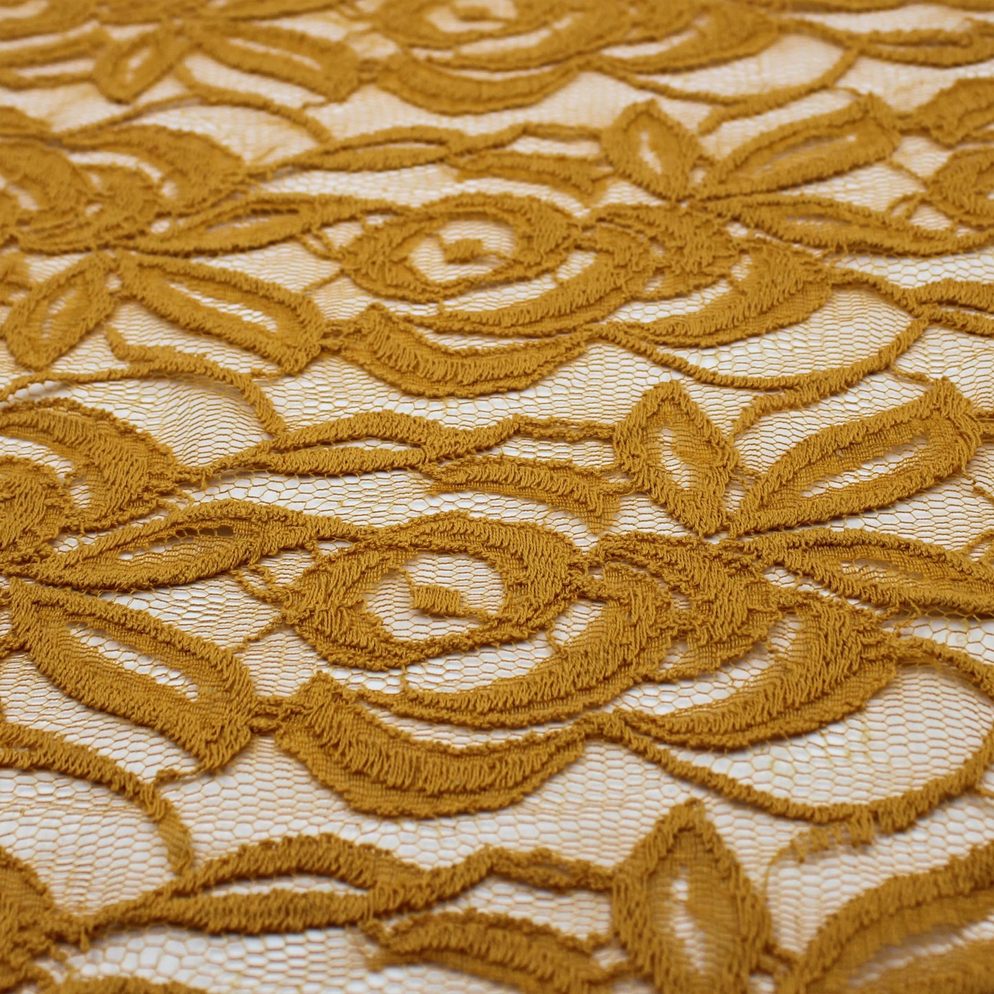 231-LACE 80% COTTON 20% NYLON