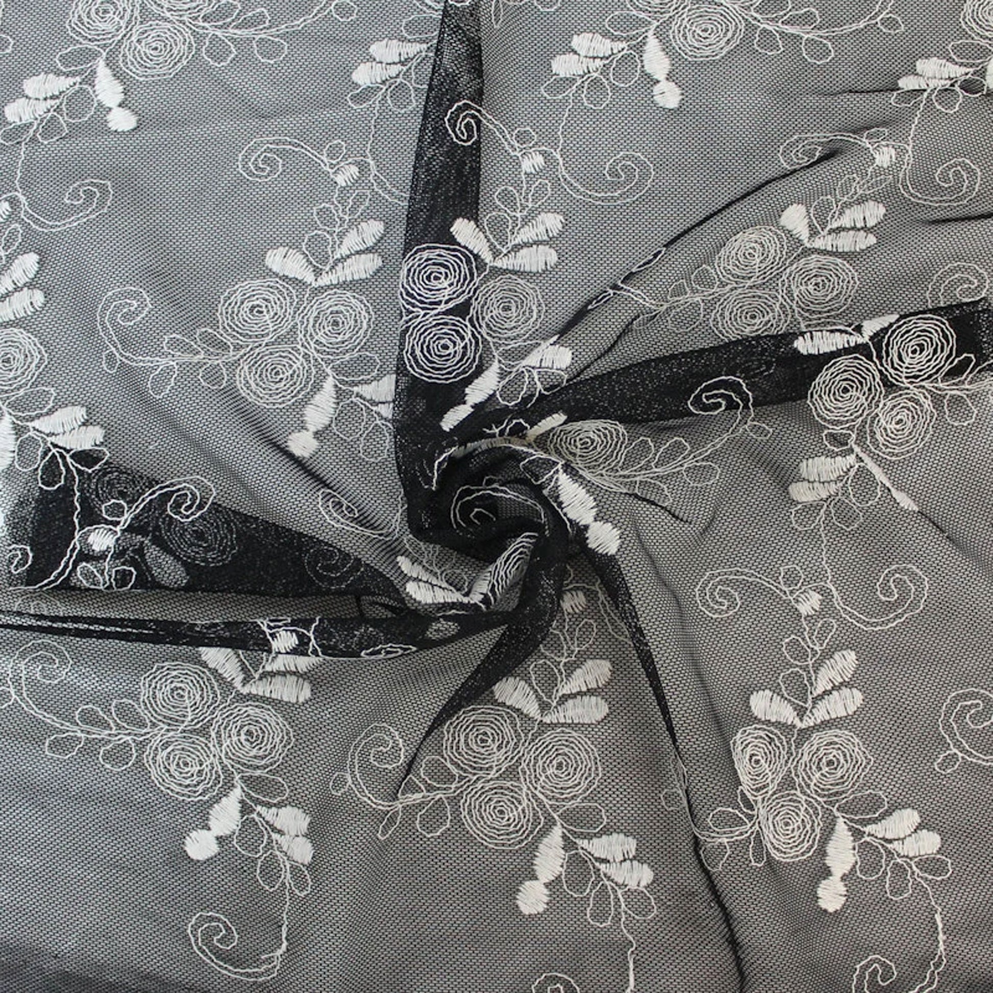 518-BLACK-IVORY