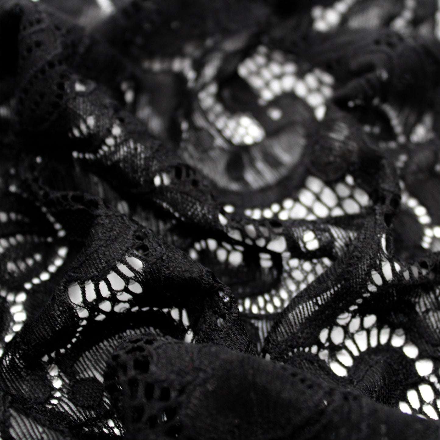 582-BLACK