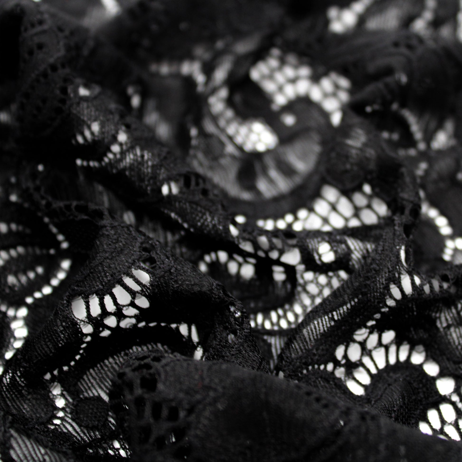 582-BLACK