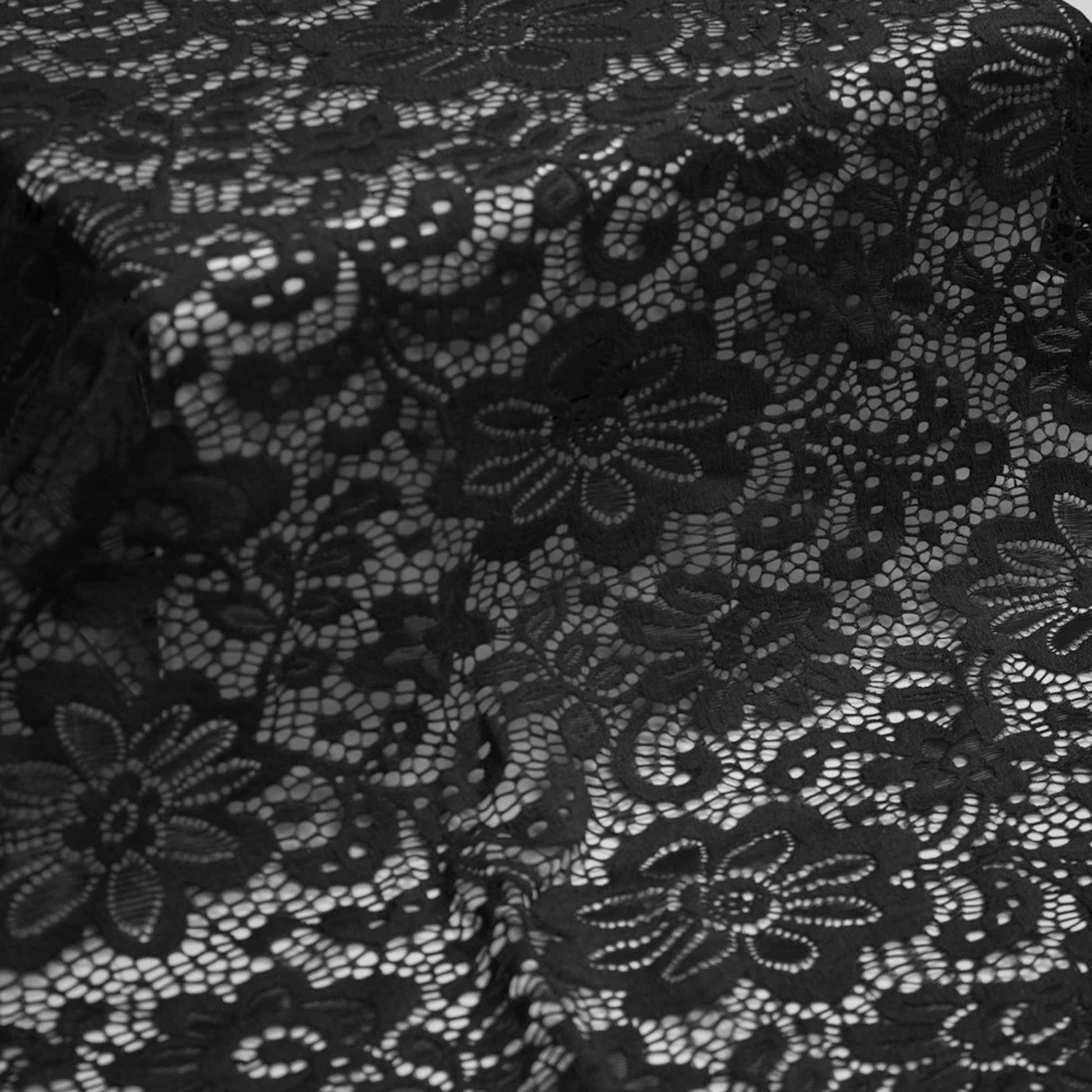 585-BLACK-1