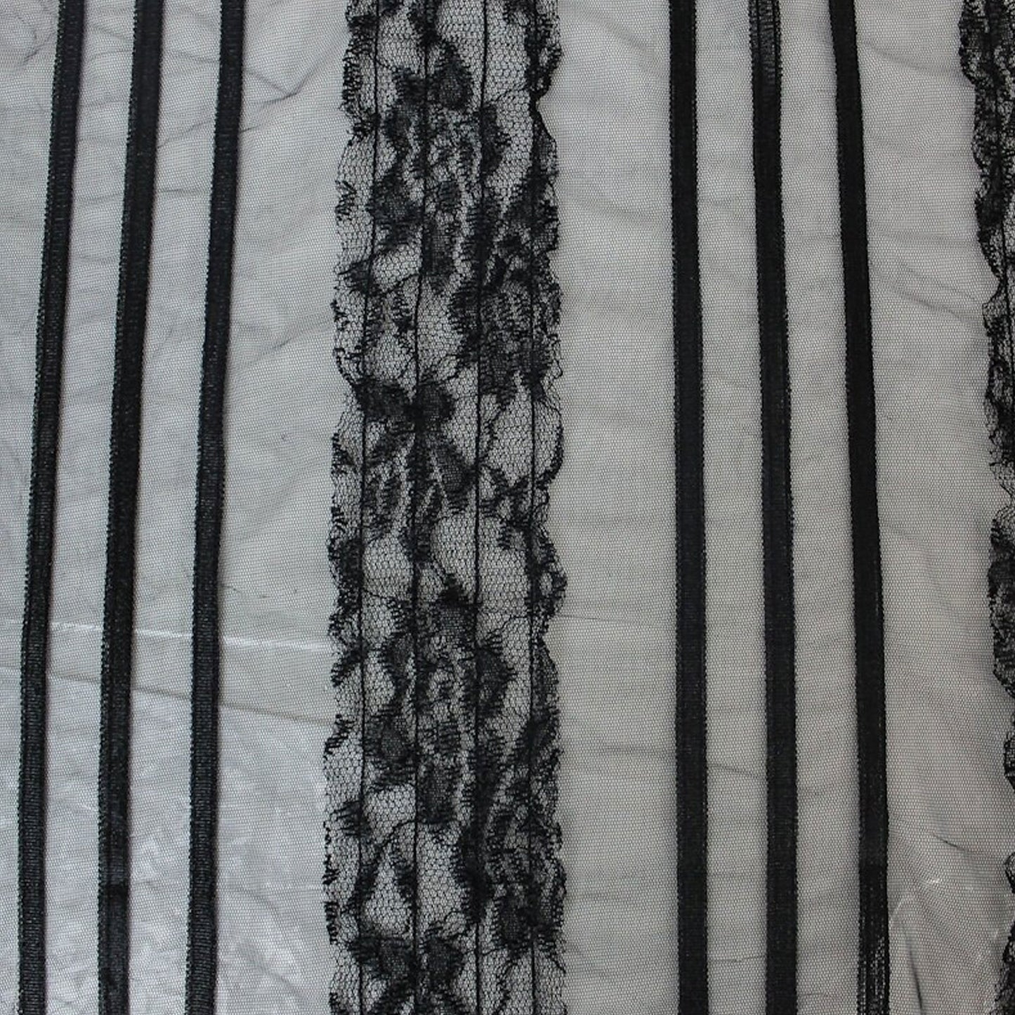 592-LACE 100% POLY
