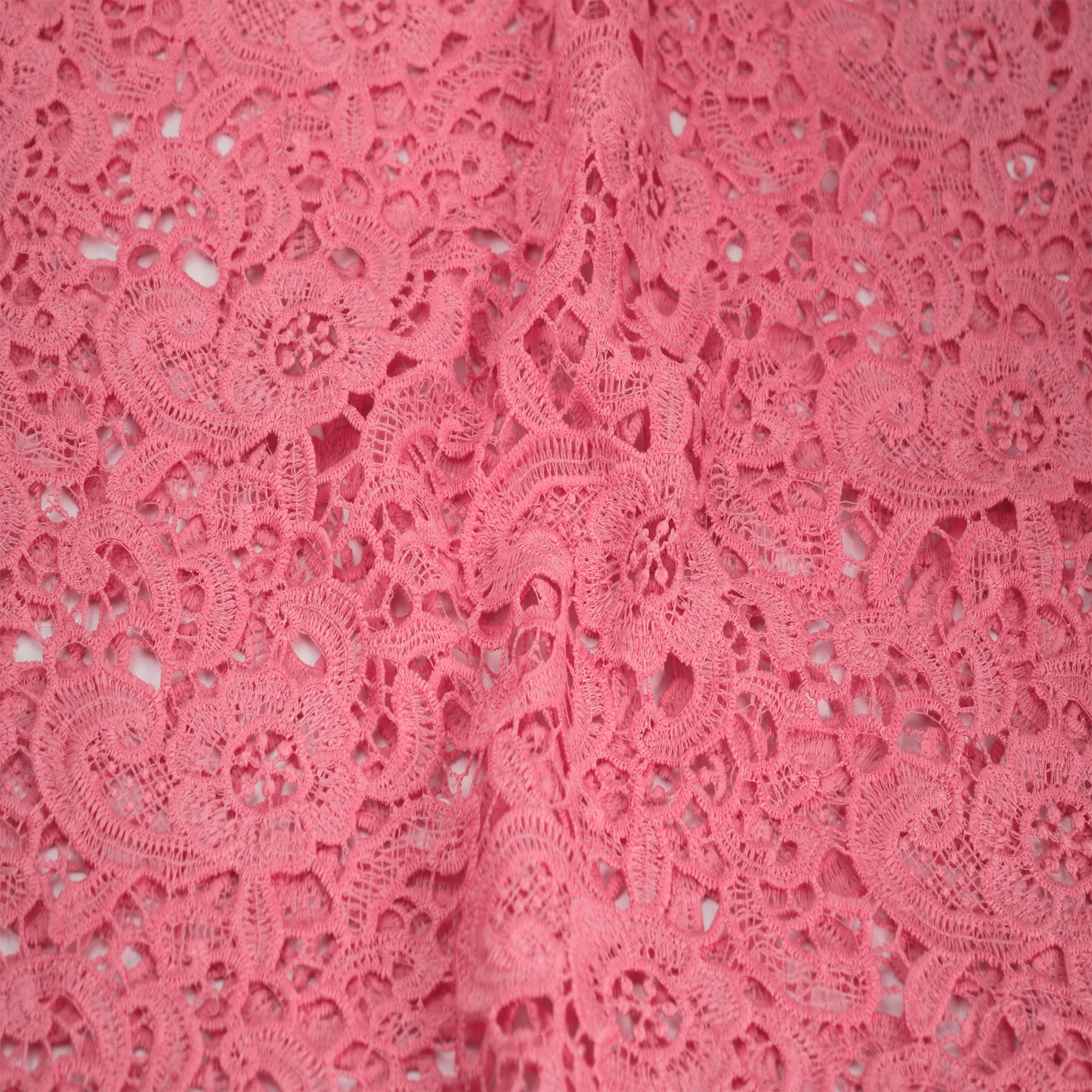603-LACE 100% POLY CHEMICAL