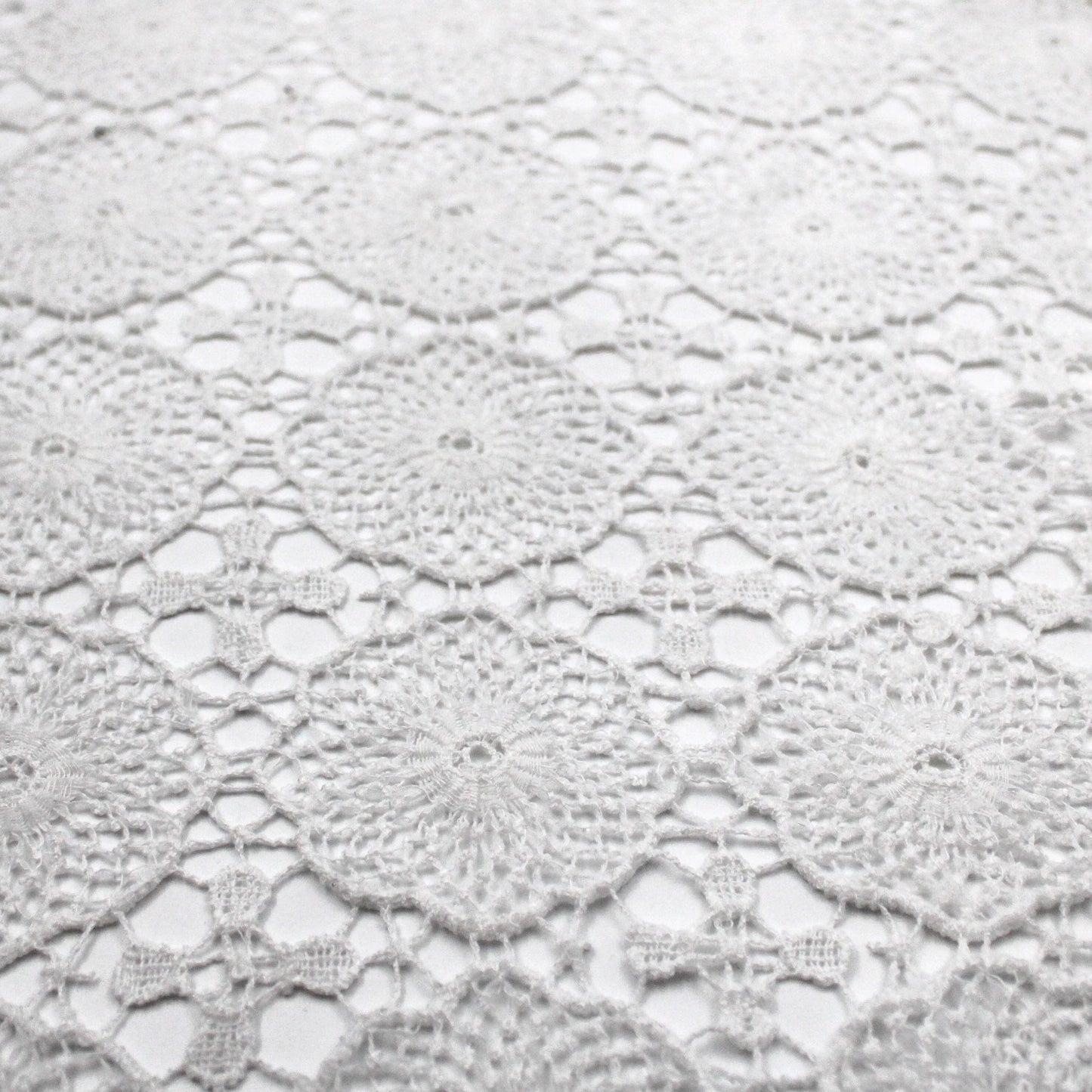 606-LACE 100% POLY CHEMICAL