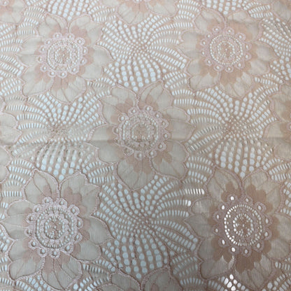 643-LACE 90% NYLON 10% SPANDEX
