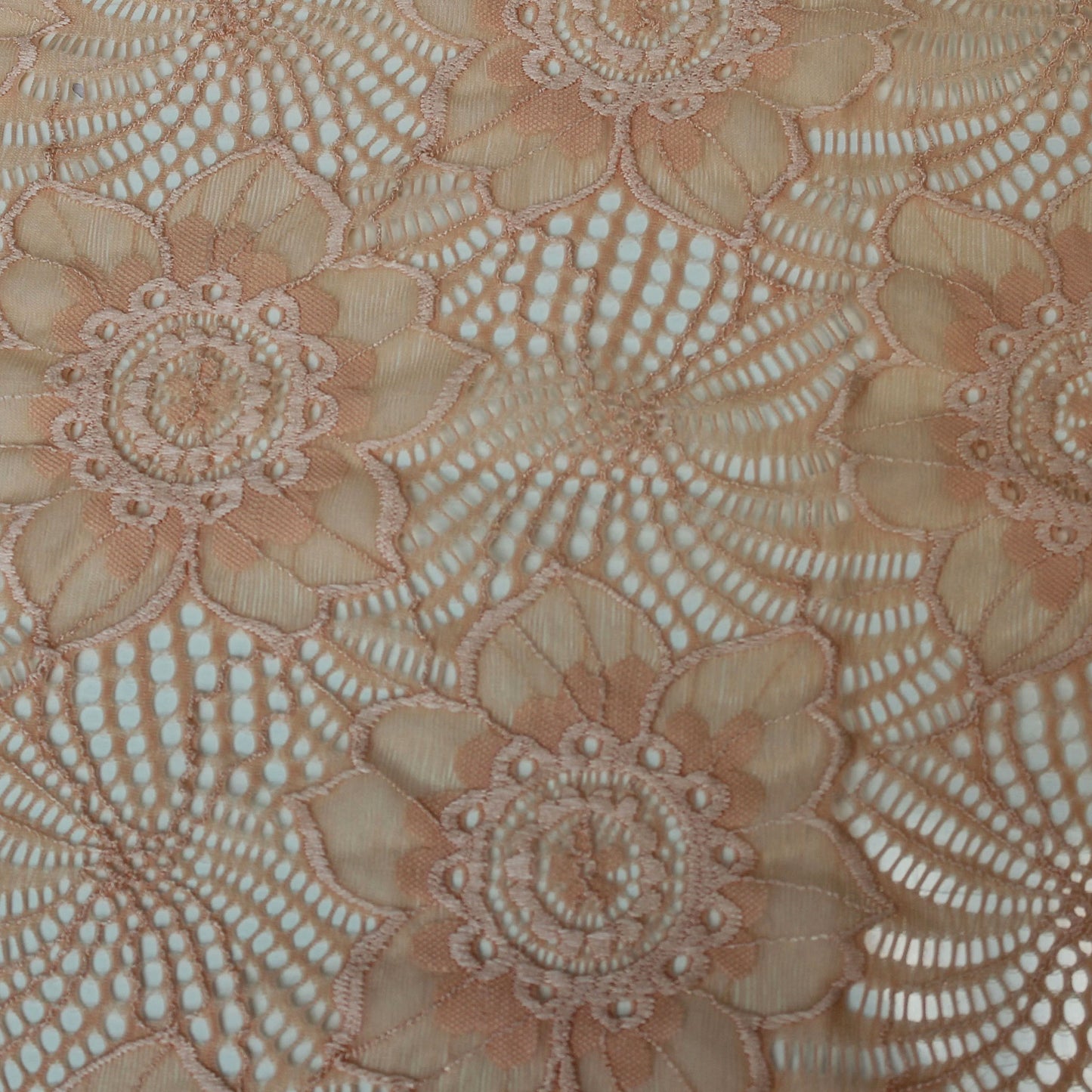 643-LACE 90% NYLON 10% SPANDEX