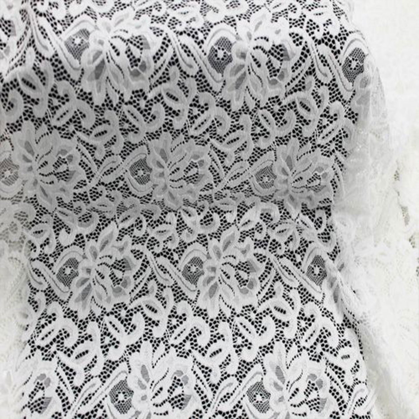 670-LACE 90% NYLON 10% SPAN