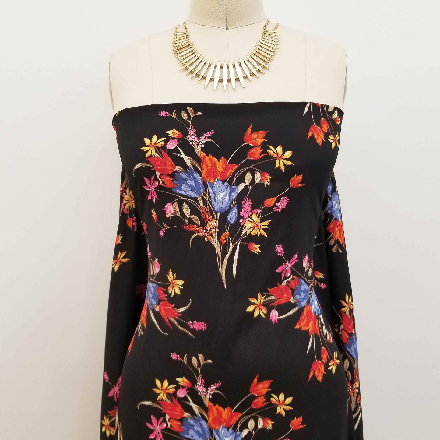 DP-1194-754-BLACK-ORANGE - PRINTED POLY MOROCCAN 100% POLY