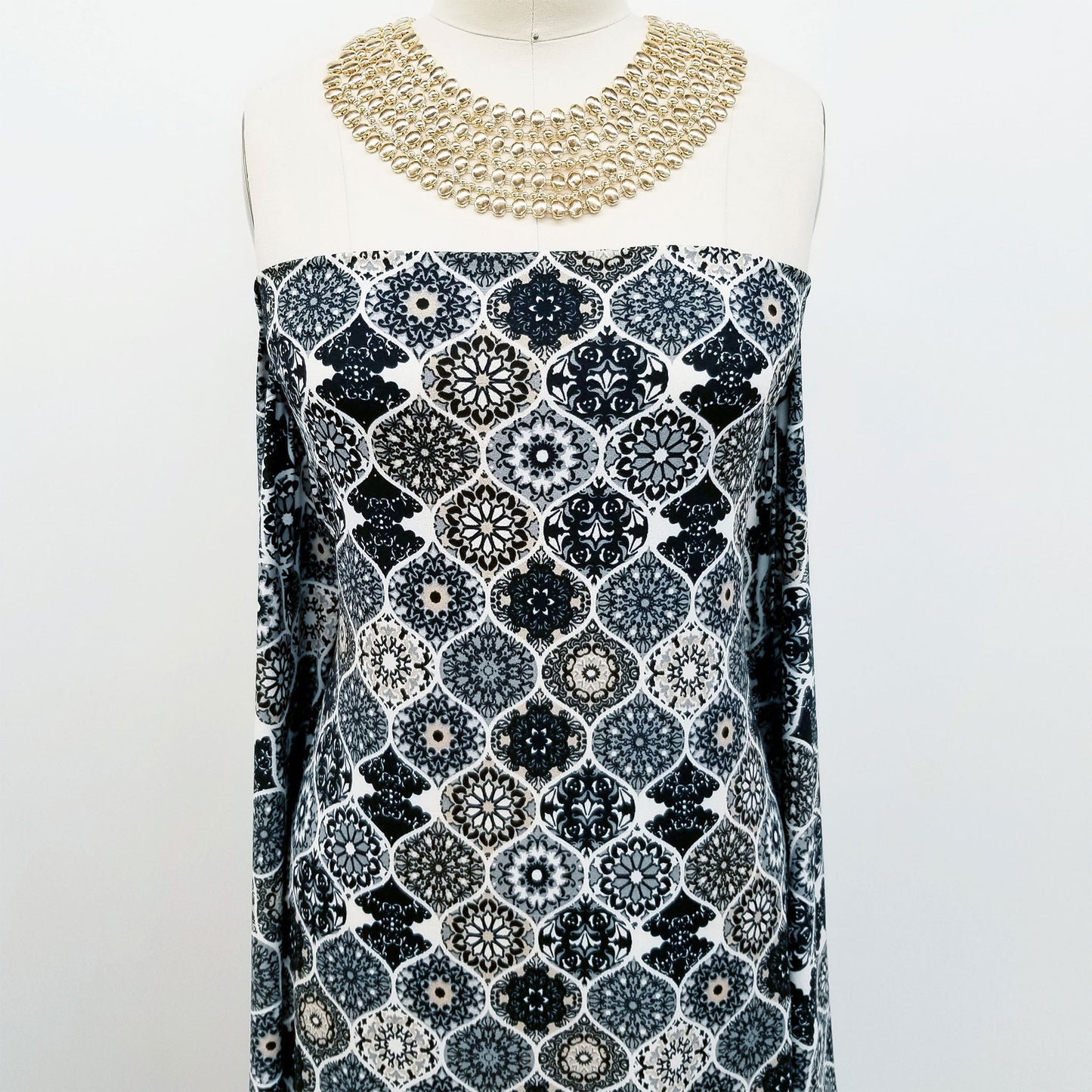 DP-145-703-BLACK-NEUTRAL - PRINTED TWIST CREPE 92% POLY 8% SPANDEX