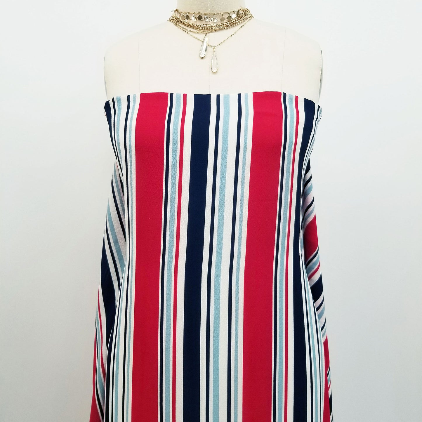 DP-247-586-RED-BLUE - PRINTED CREPE CHIFFON 97% POLY 3% SPANDEX