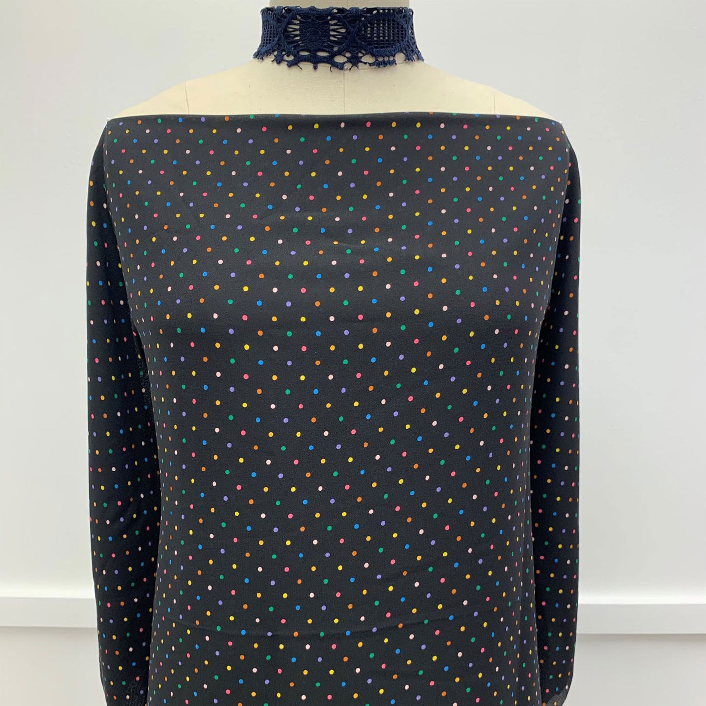 P-1081-504-BLACK-YELLOW - PRINTED WOOL DOBBY 100% POLYESTER