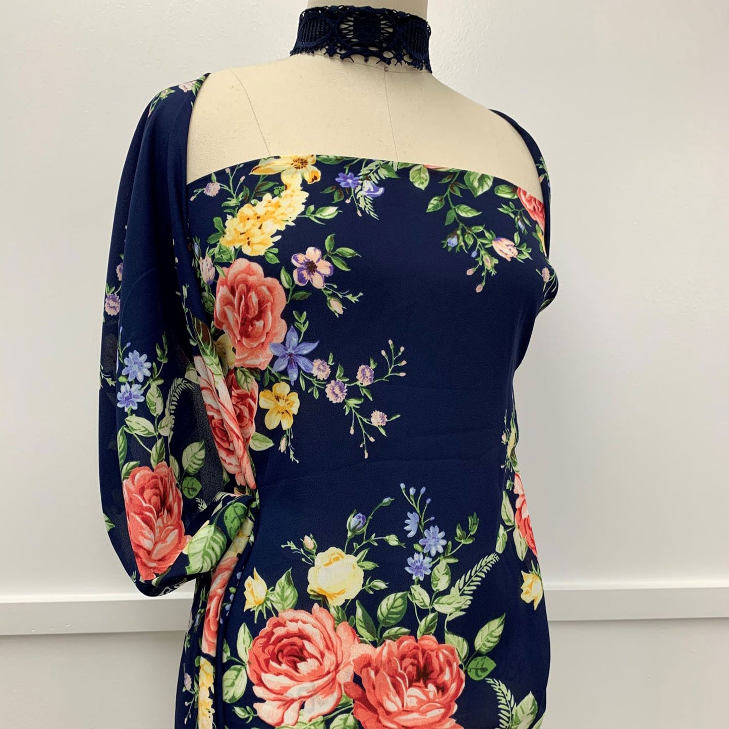 P-1086-504-NAVY-CORAL - PRINTED WOOL DOBBY 100% POLYESTER