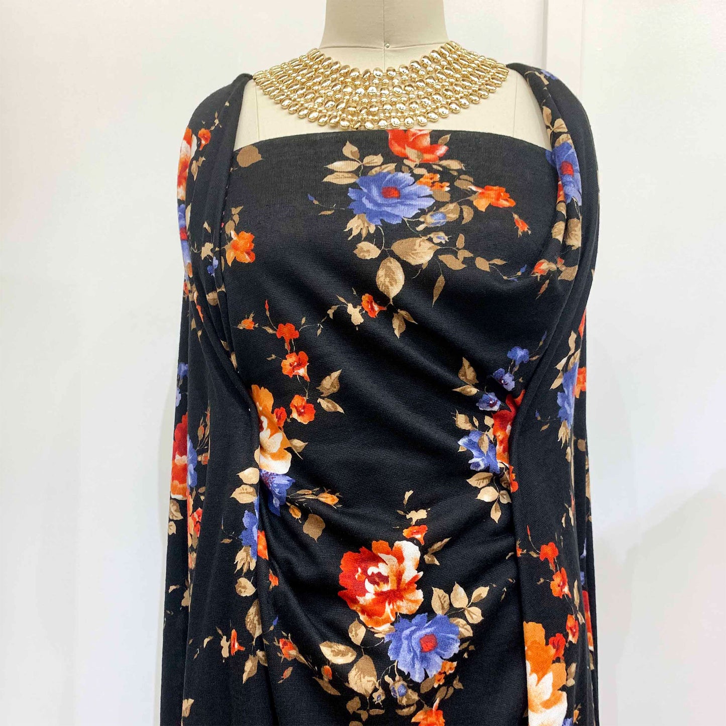 P-112-B-756-HC-BLACK-RED-EARTH-PERI - PRINTED HACCI BRUSHED 97% POLY 3% SPANDEX