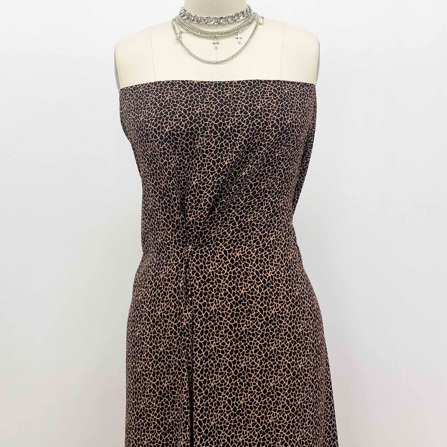 P-1352-504-CAMEL-BLACK - PRINTED WOOL DOBBY 100% POLYESTER