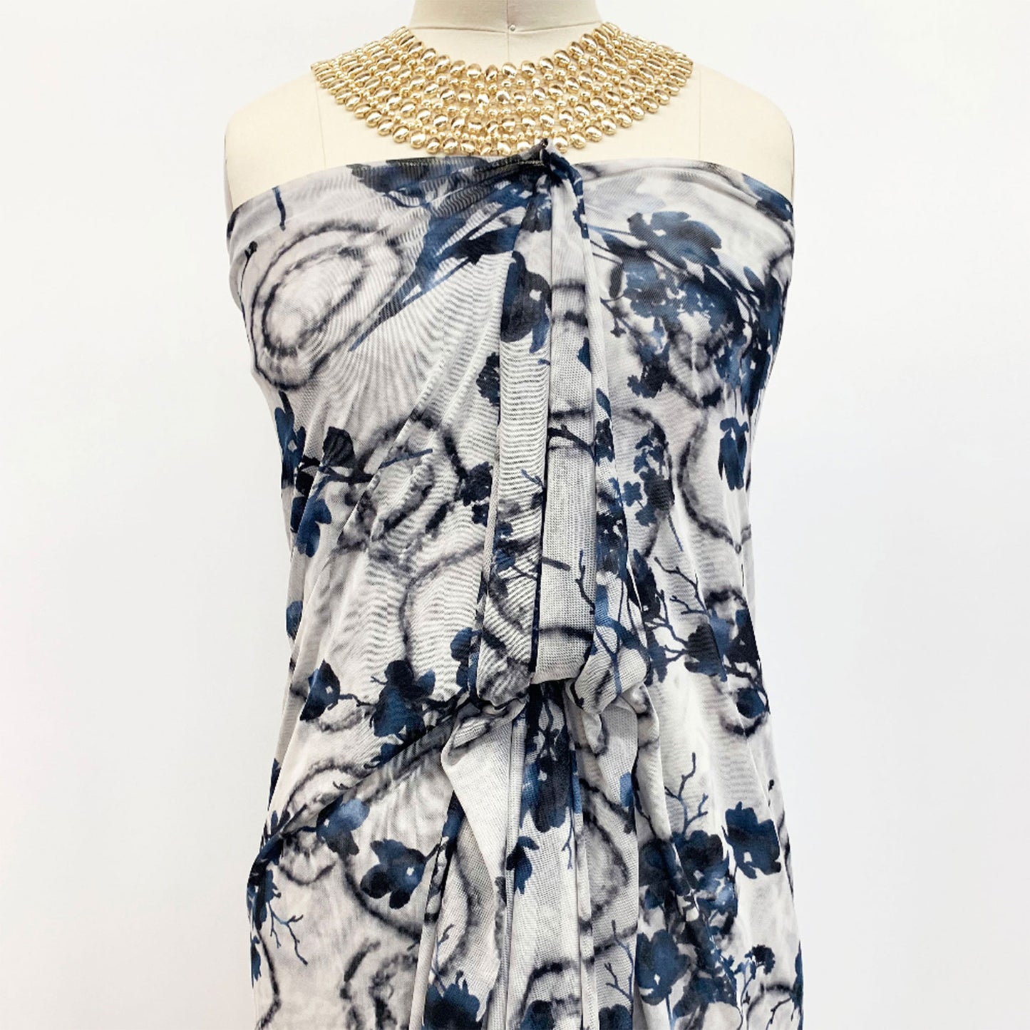 P-1525-453-SILVER-ALPINE-BLUE - PRINTED POLY POWER MESH 92%POLY 8%SPANDEX