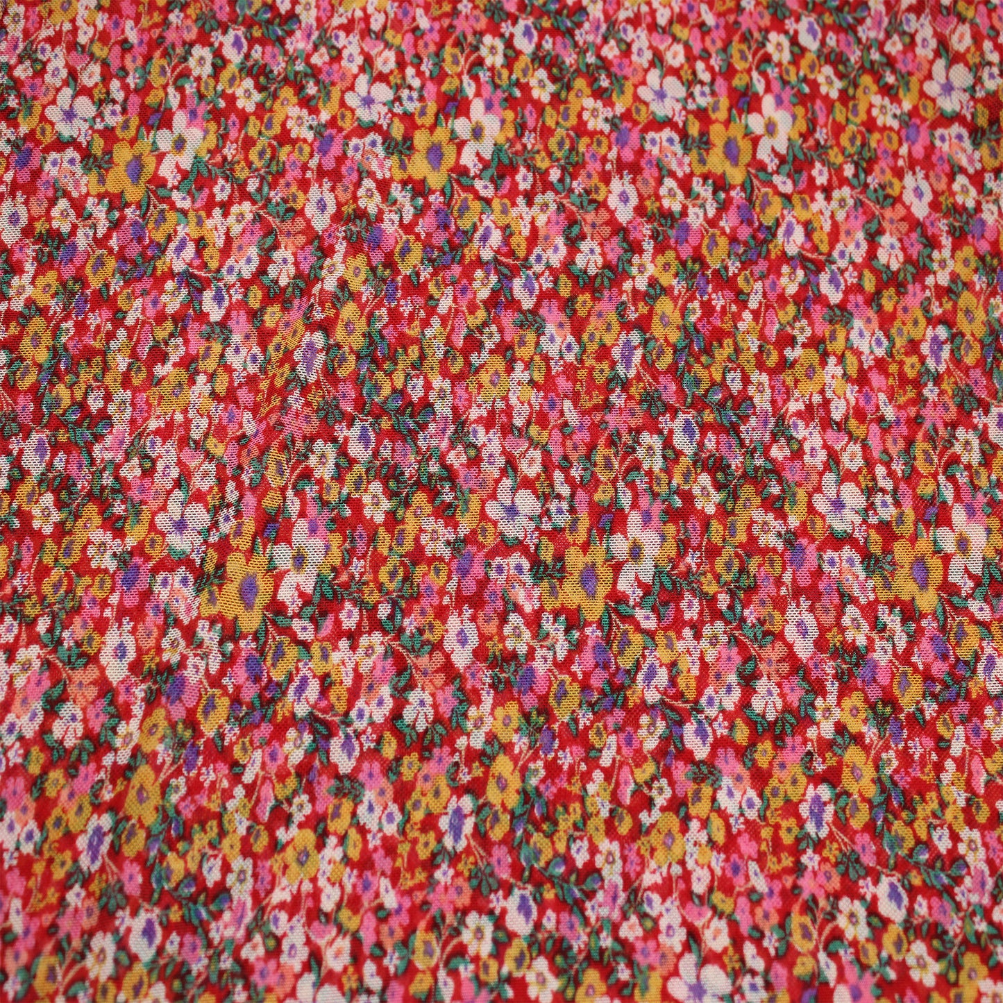 P-1894-453-RED-GOLD - PRINTED POLY POWER MESH 92%POLY 8%SPANDEX