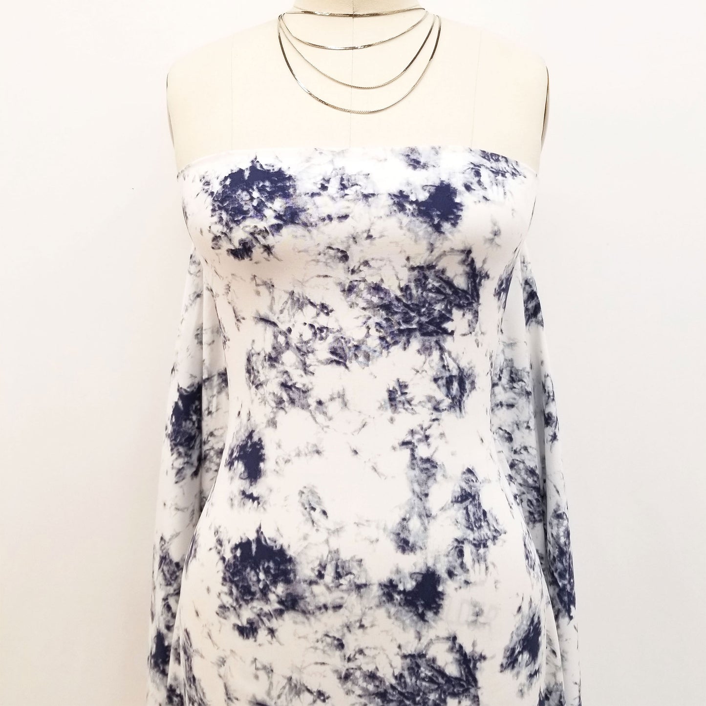 P-1924-698-OFF-WHITE-GREY- PRINTED RAYON CHALLIS 100% RAYON CHALLIS