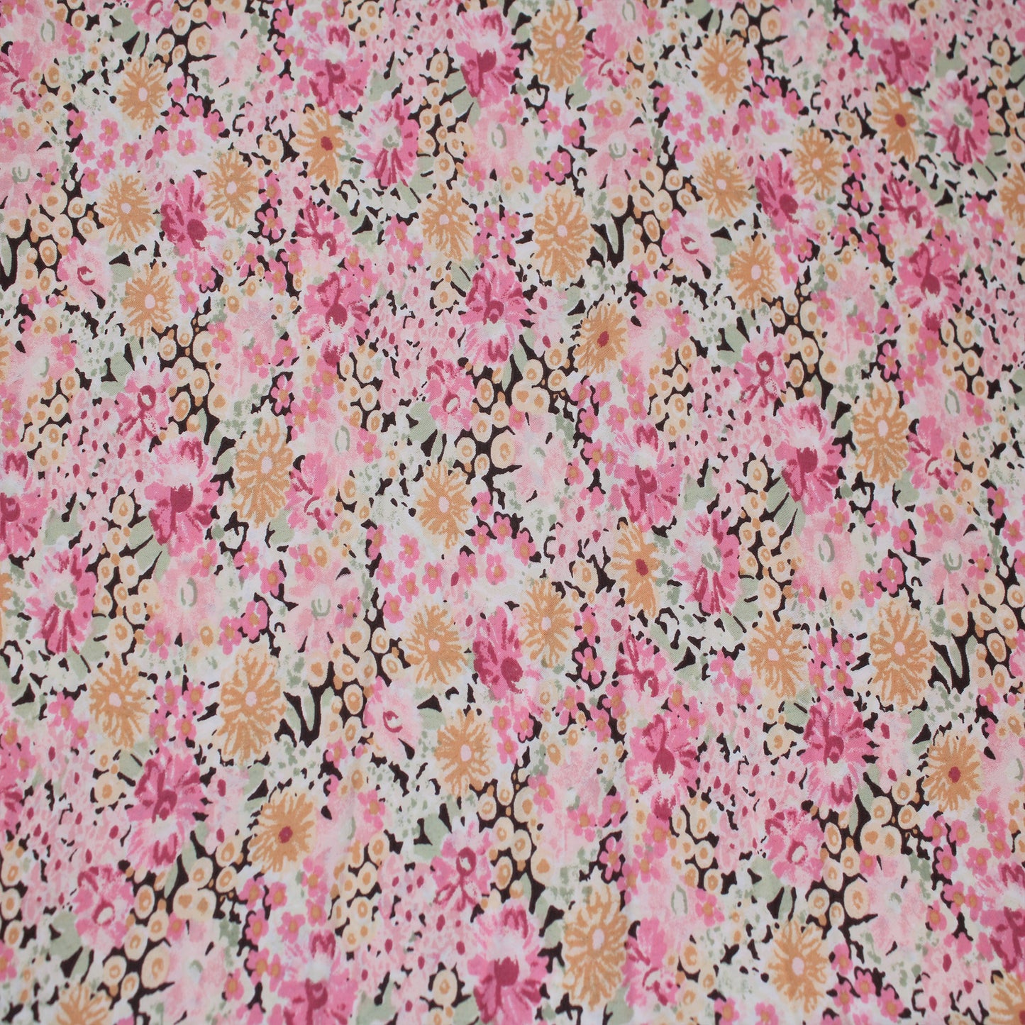 P-2581-754-APRICOT-ROSE - PRINTED POLY MOROCCAN 100% POLY