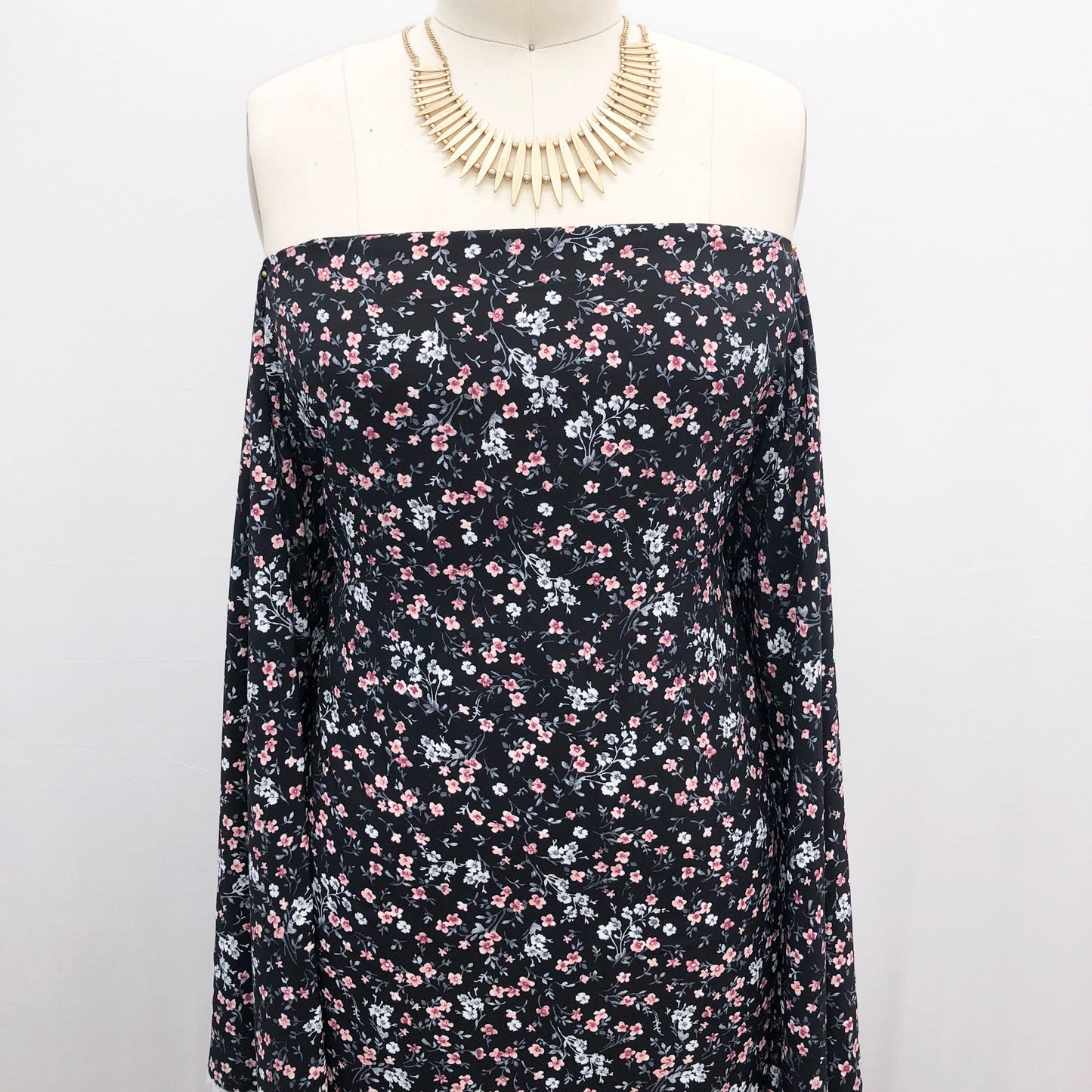 P-2584-754-BLACK-PEACH-BLOSSOM - PRINTED POLY MOROCCAN 100% POLY