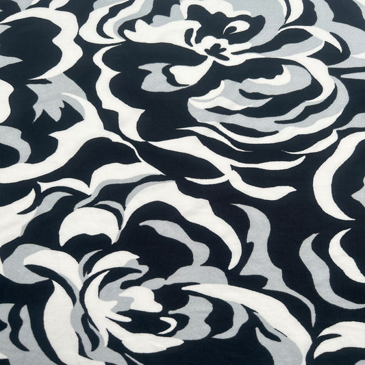 P-3495-800-BLACK-SILVER - PRINTED VENEZIA 92% POLY 8% SPANDEX