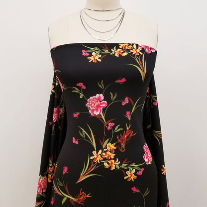 P-421-702-BLACK-FUCHSIA - PRINTED SCUBA CREPE 97% POLY 3% SPANDEX