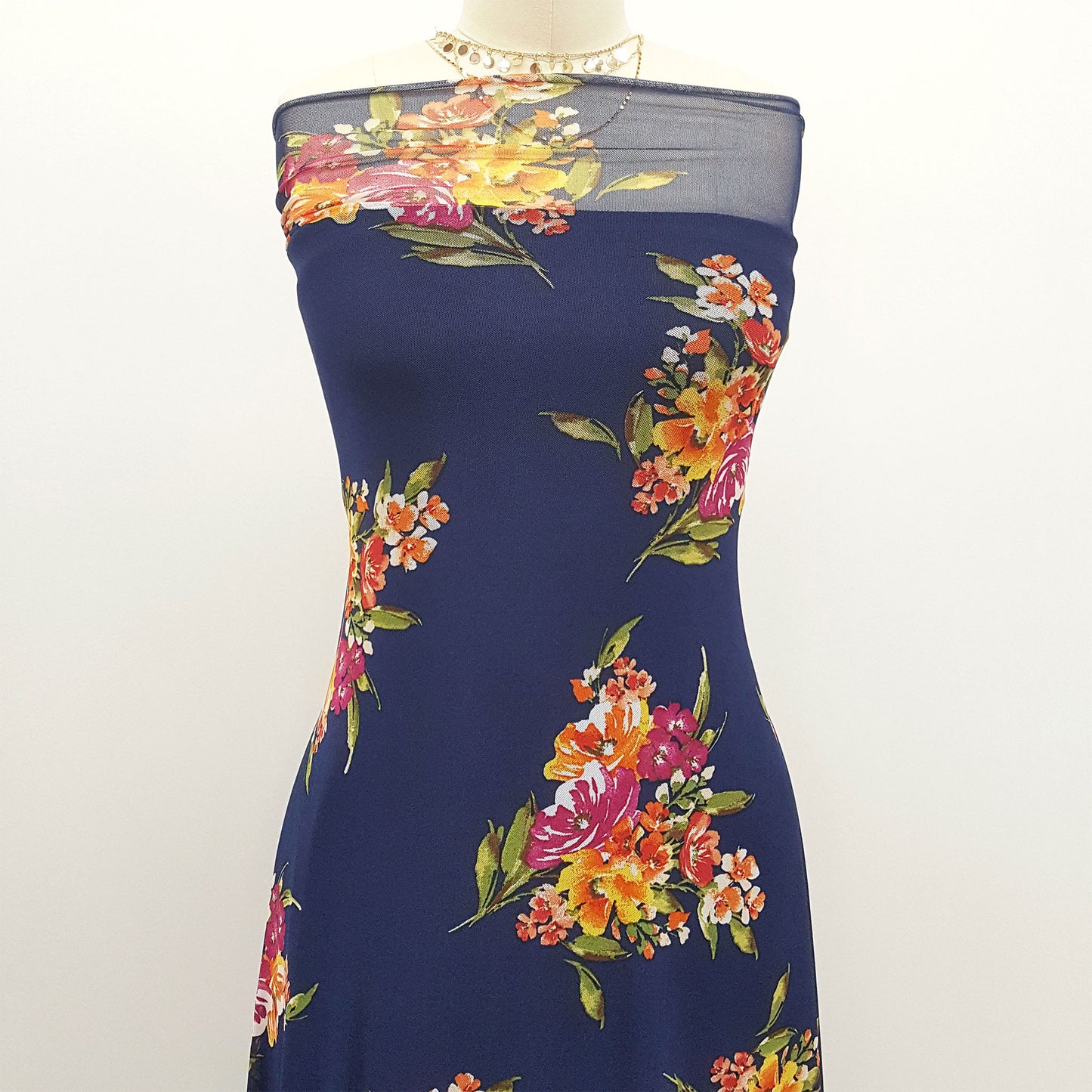 P-61-453-NAVY-MANGO - PRINTED POLY POWER MESH 92%POLY 8%SPANDEX