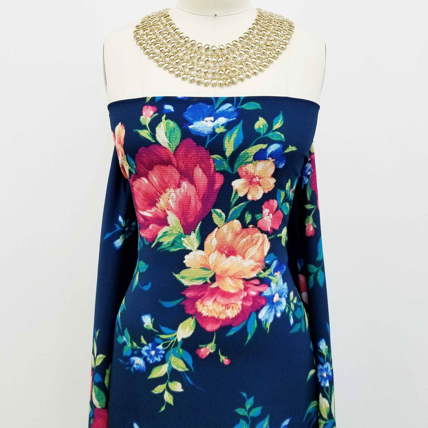 P-630-586-NAVY-CORAL - PRINTED CREPE CHIFFON 97% POLY 3% SPANDEX