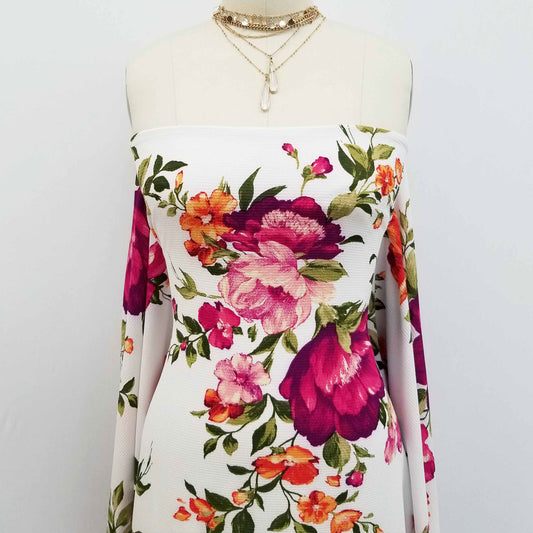 P-630-586-OFFWHITE-HOT-PINK - PRINTED CREPE CHIFFON 97% POLY 3% SPANDEX