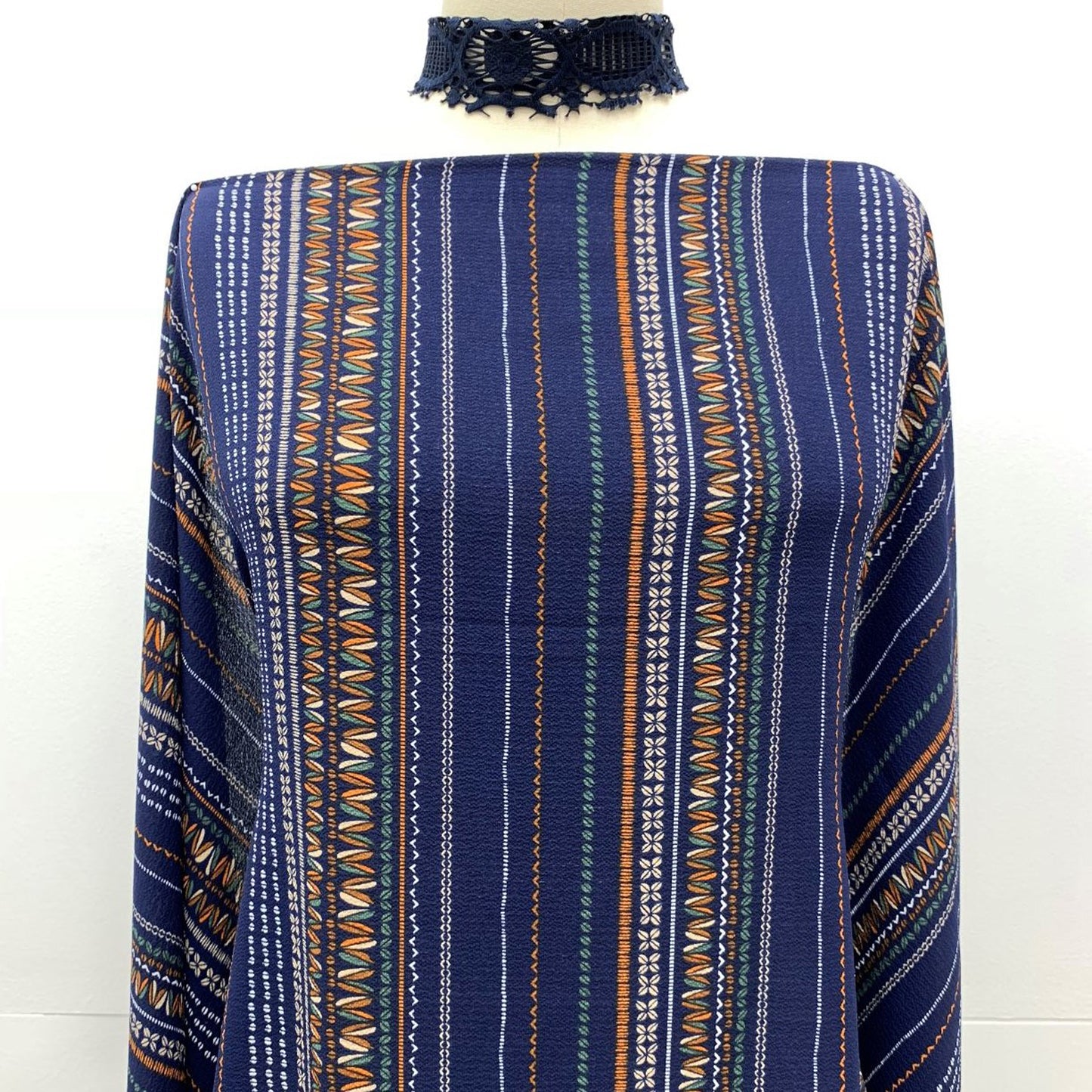 P-831-586-NAVY-GINGER - PRINTED CREPE CHIFFON 97% POLY 3% SPANDEX