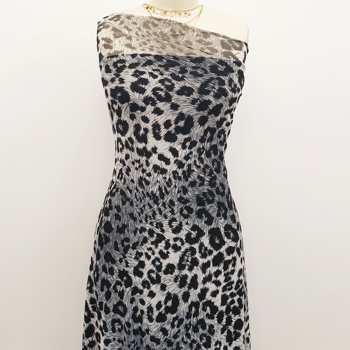 P-953-453-GREY-BLACK - PRINTED POLY POWER MESH 92%POLY 8%SPANDEX