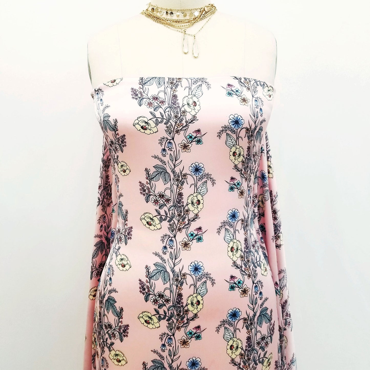 P-99-SATIN-PINK-BANANA - PRINTED SATIN CHIFFON 100% POLYESTER