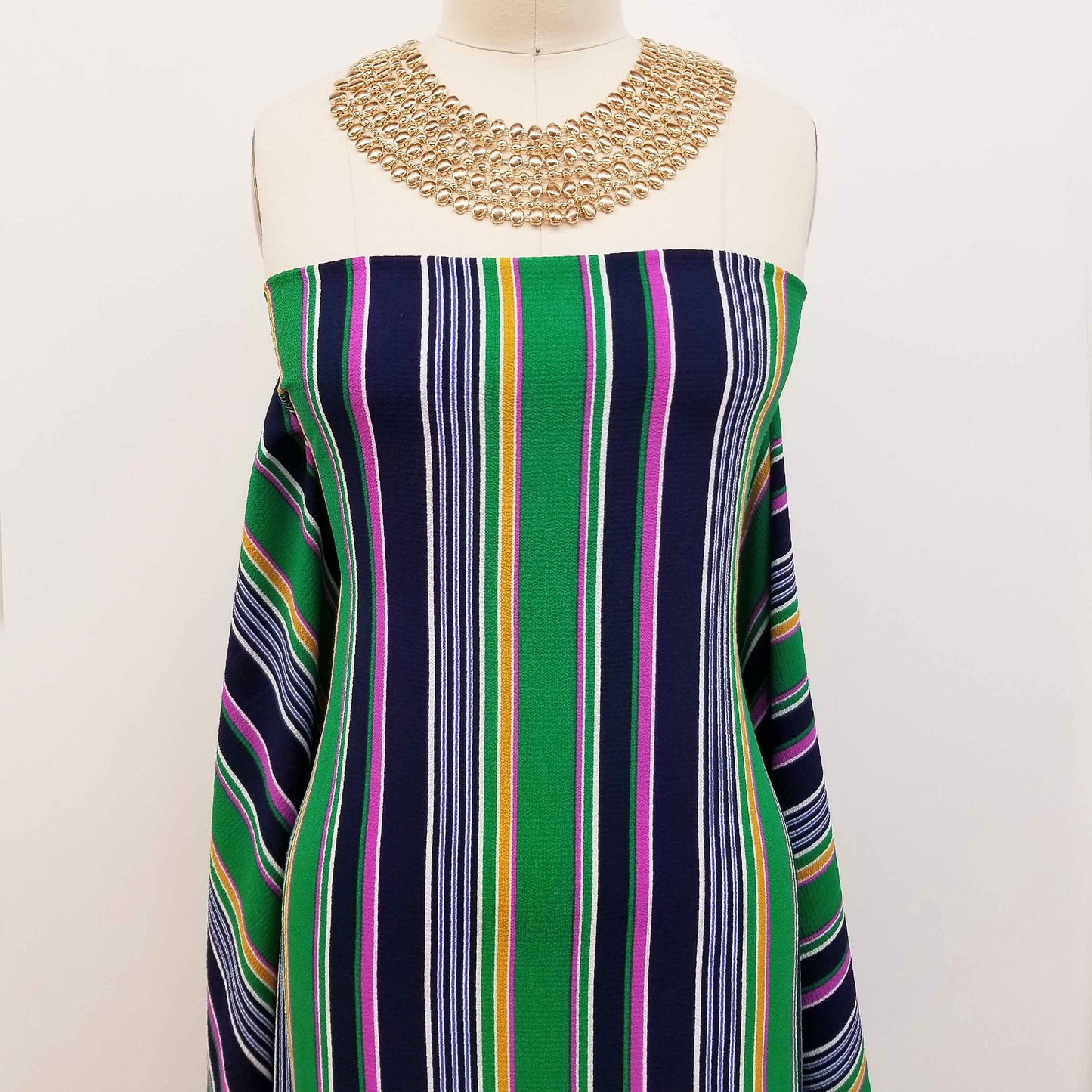 PD-703-586-KELLY-GREEN-ORCHID - PRINTED CREPE CHIFFON 97% POLY 3% SPANDEX